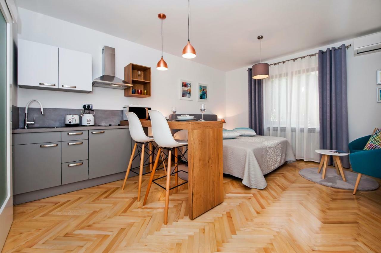 Studio Apartment Noah Ровинь Экстерьер фото